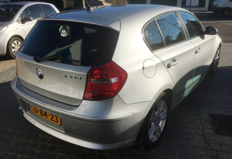 Left hand drive BMW 1 SERIES 120D